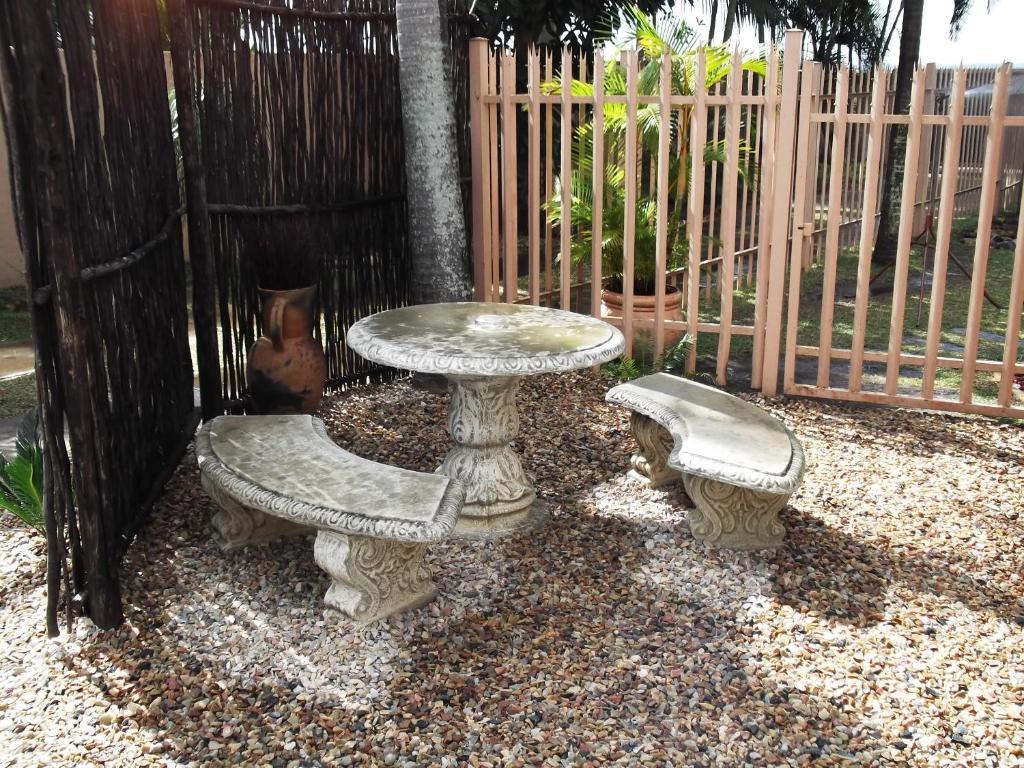 Aber Jetz Guesthouse Pongola Exteriör bild