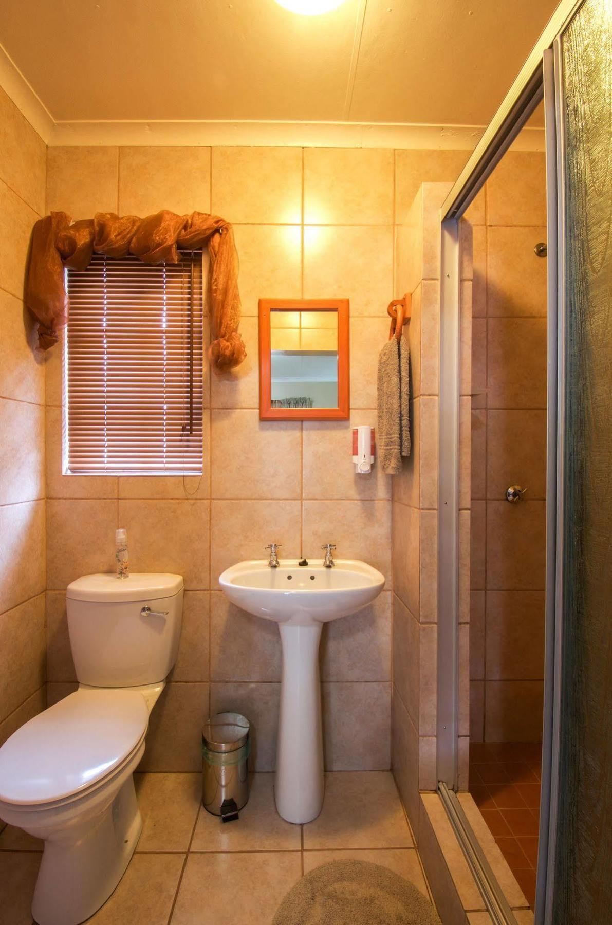 Aber Jetz Guesthouse Pongola Exteriör bild