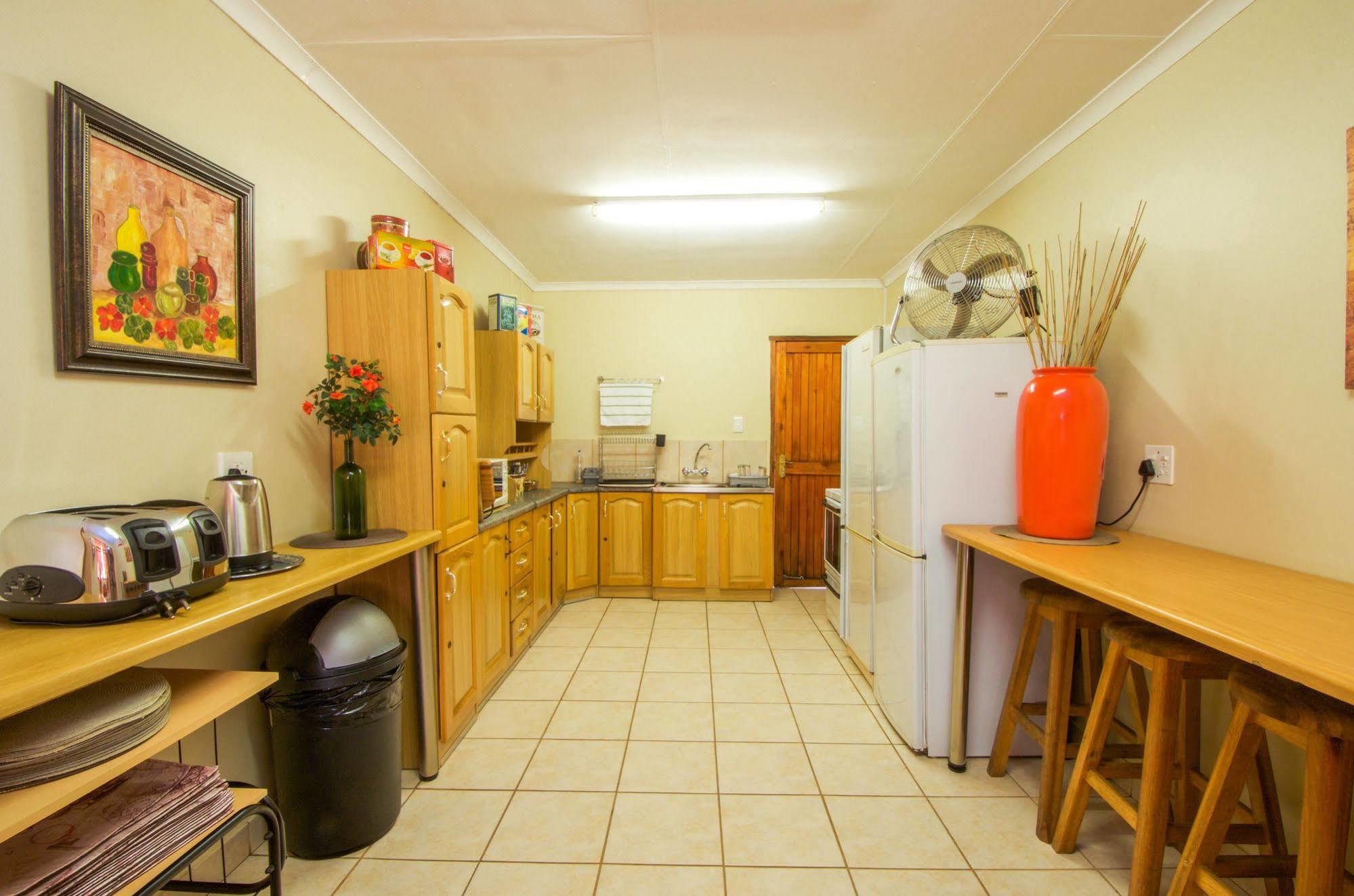 Aber Jetz Guesthouse Pongola Exteriör bild