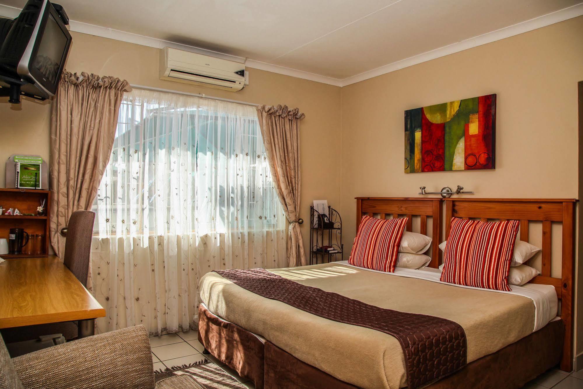 Aber Jetz Guesthouse Pongola Exteriör bild